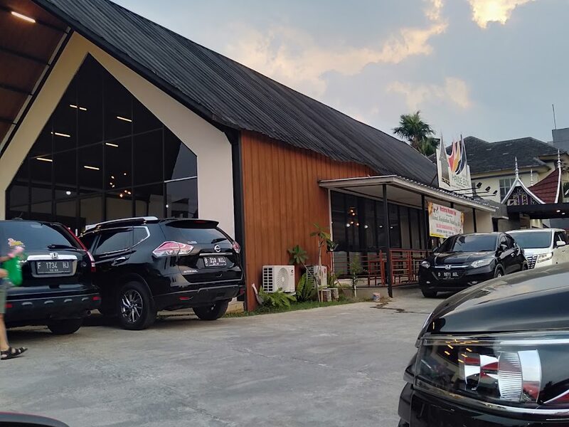 Bangunan Restoran Mande Elok